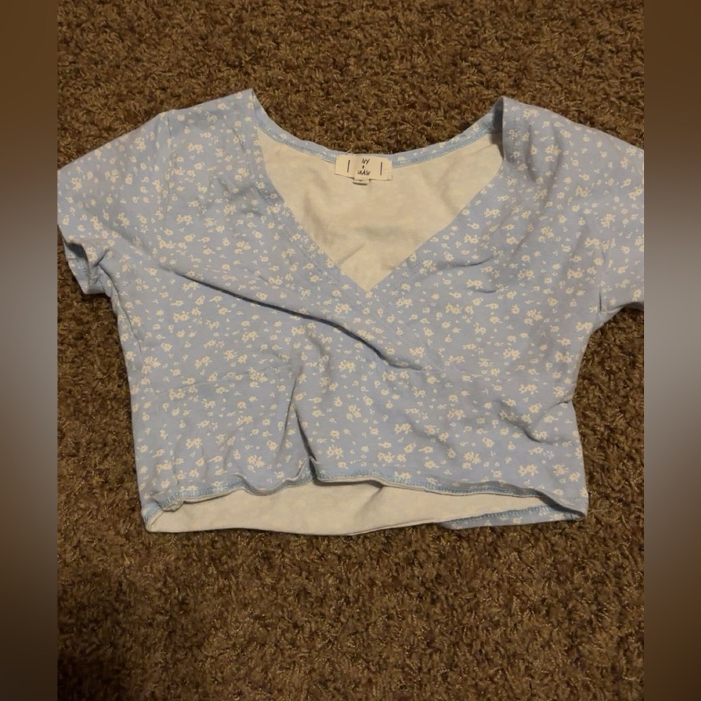 blue dressy crop top